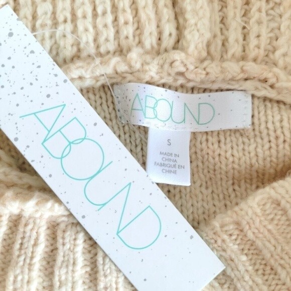 Abound Beige Hooded Sweater Size S NWT - Picture 10 of 11